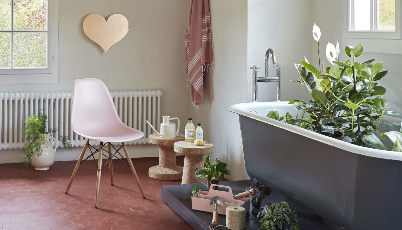 VITRA Plastic DSW - Corkstool Wall relief heart