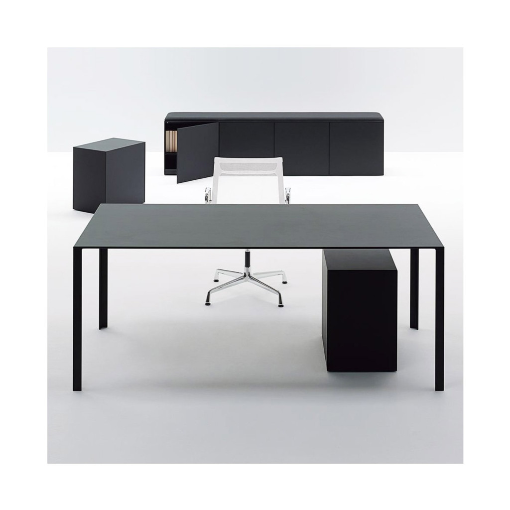 UNIFOR LessLess scrivania direzionale