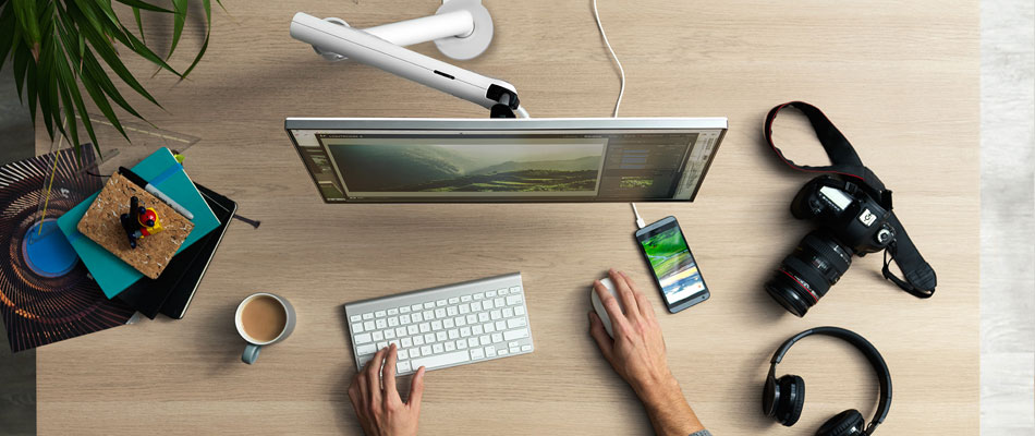 Scrivanie e Porta monitor Home Office